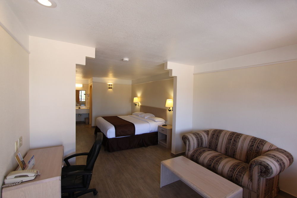 Texas Inn & Suites Pharr/San Juan Dış mekan fotoğraf